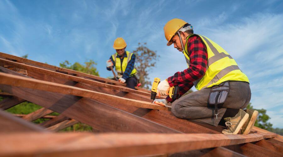Professional gutter cleaning in Charlton Heights, WV